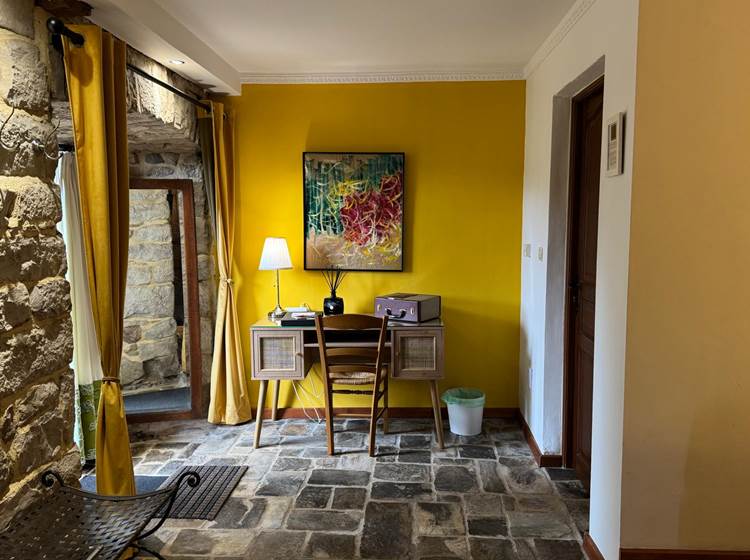 coin bureau chambre Arakas