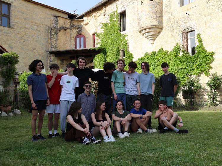 Séjours à thème dans un château du Lot – Château de Saint-Chamarand