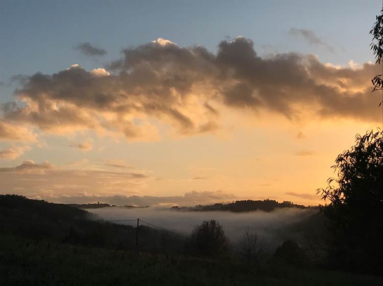 Vue automnale depuis notre petit village de la Chapelle-aux-Brocs