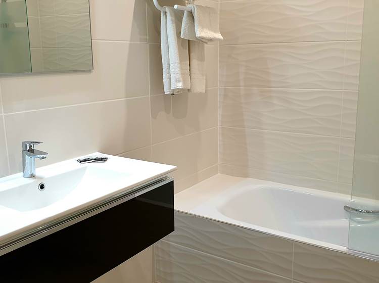 Salle de bain Hotel Ambeille