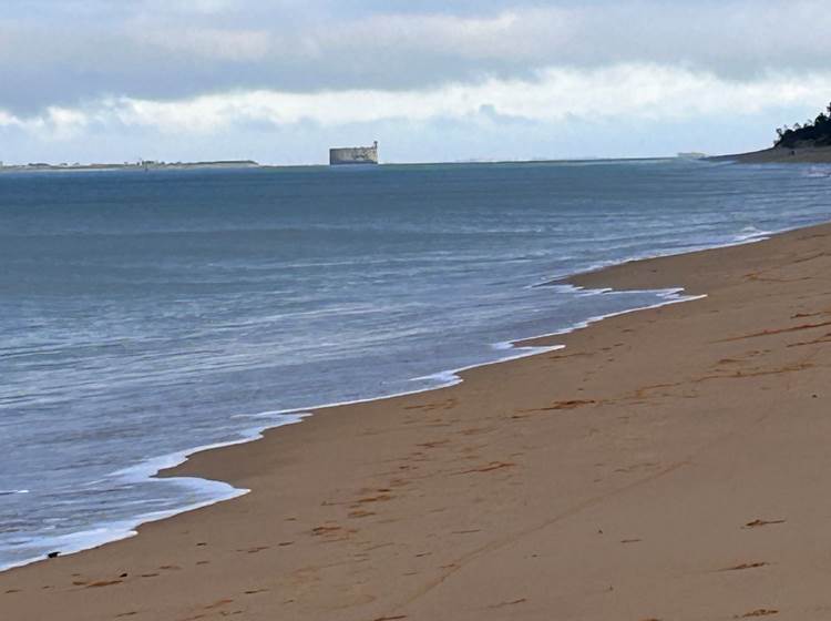 La plage de la Gautrelle avec vue sur Fort Boyard