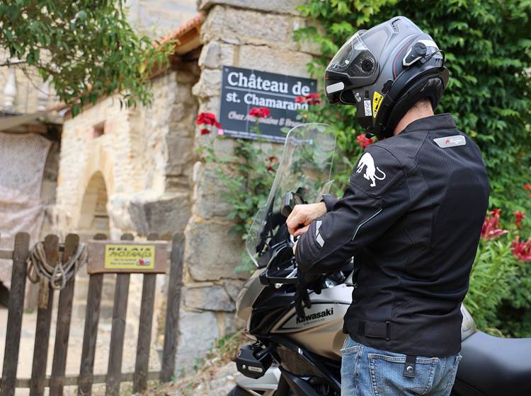 Chateau de Saint Chamarand, Relais Motards
