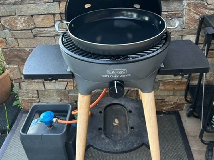 Grill à gaz