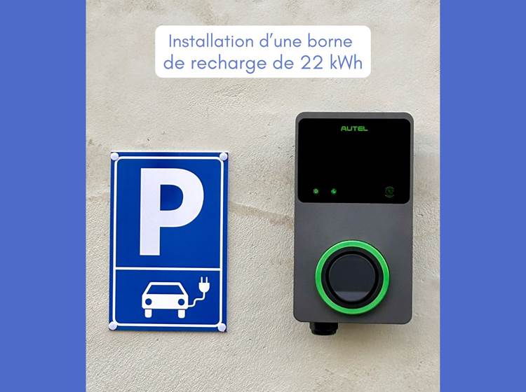 Domaine de Lanis - Borne de recharge électrique