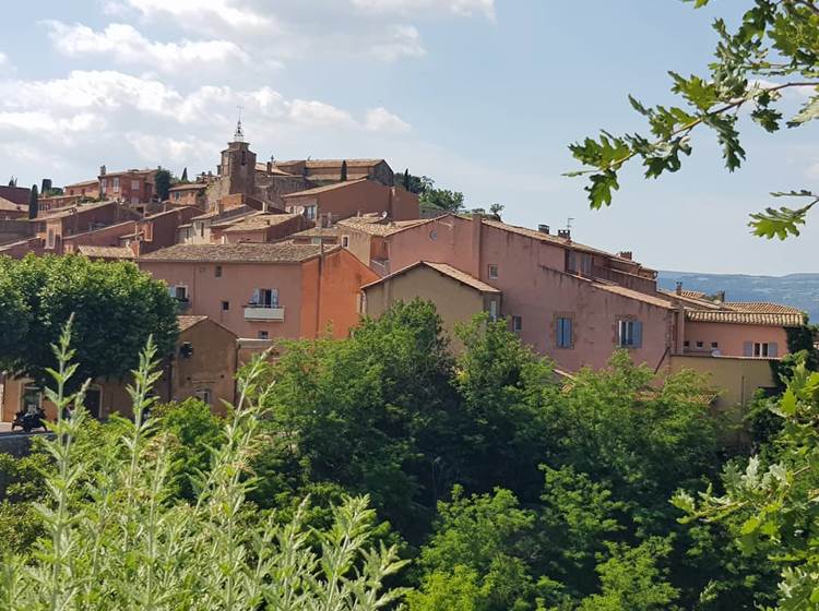 Silhouette_du village_de_Roussillon en Provence