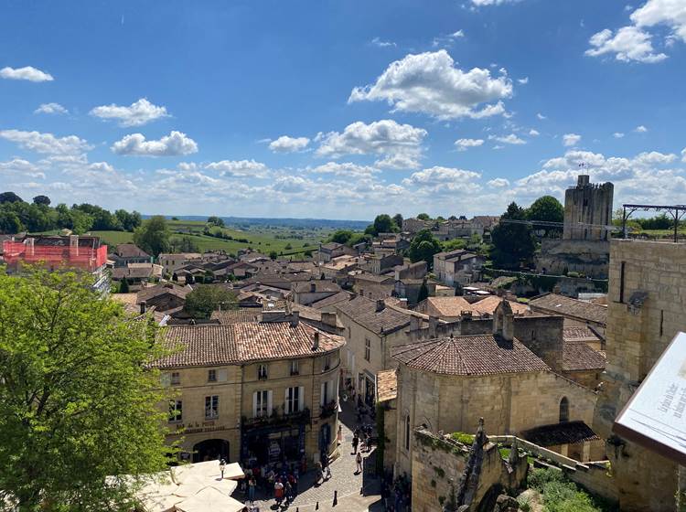 Saint-Emilion-visite-ville-tour-roi-gironde-vignoble