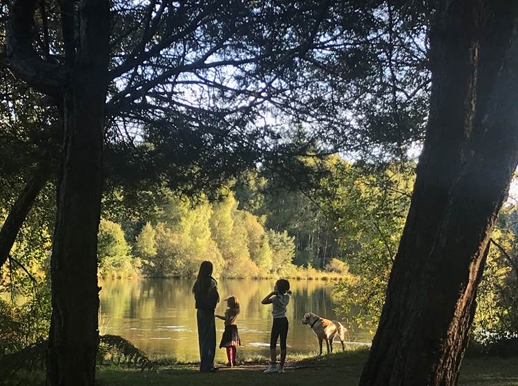 Ballade en famille autour du délicieux Lac du Miel..