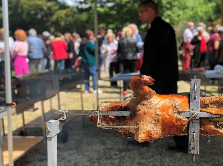 Cochon à la broche