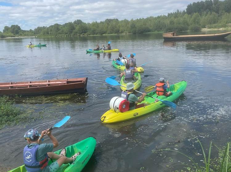 La Loire à fleur d'eau, des moments suspendus lors des belles balades de Loire Kayak.