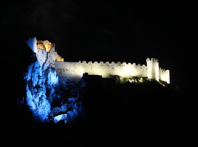 Chateau Puilaurens noctunre 02