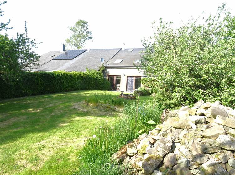 grand jardin du gîte 1