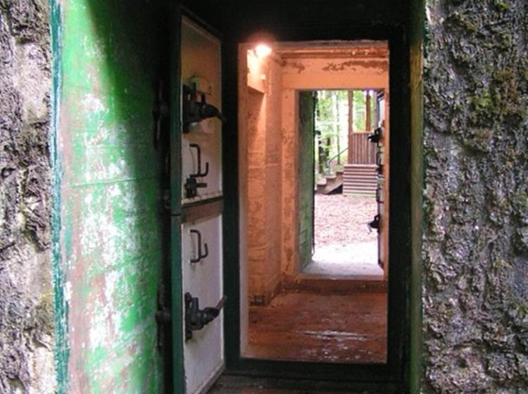 Le Bunker d'Hitler à Bruly-de-Pesche - Crédit : Wikipedia, Stefan Kühn