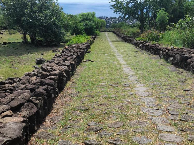 Chemin pavé de Bellmène