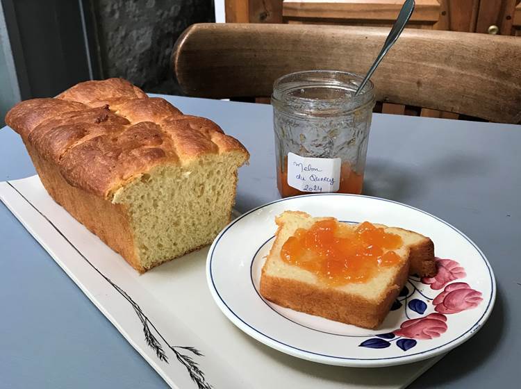 Brioche et confiture fait-maison-page