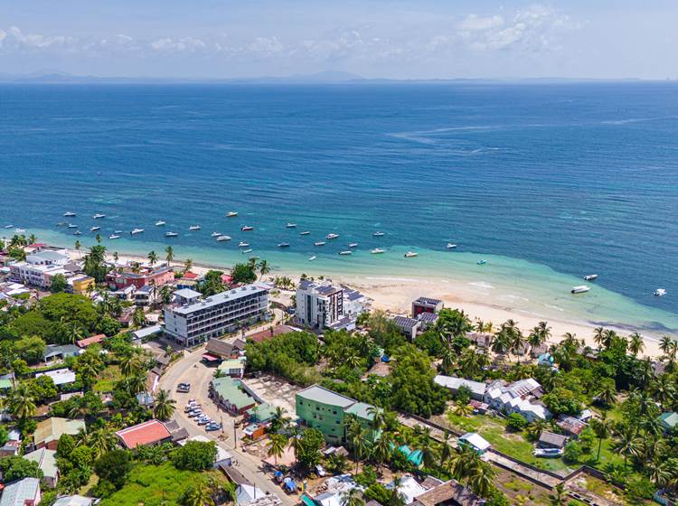 Vue aérienne de Nosy Be : L'île ou Parfum ou Le Saint Tropez de Madagascar