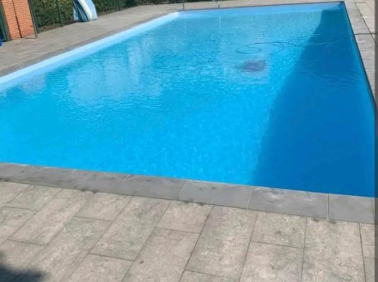 Piscine (ouverte en été)