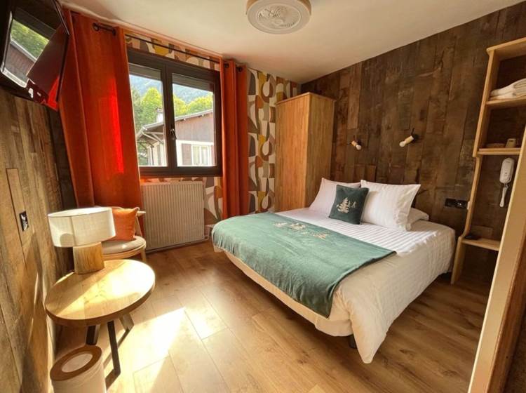 Hotel Bagnères de Luchon St Mamet Pyrénées La Rencluse