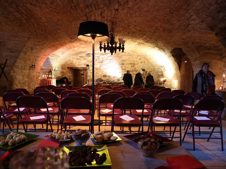 Chateau de Saint Chamarand, salle voutee