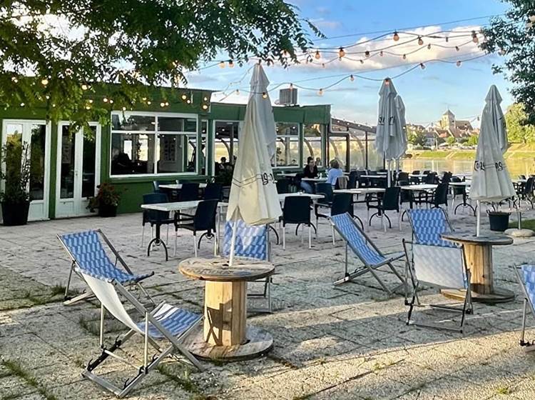 Les Terrasses de l'Ile à Bannay