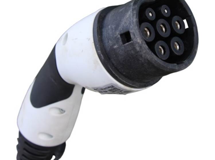 Kergroaz Maner Paimpol Bréhat 3 bornes de recharge pour véhicules électriques Prise T2