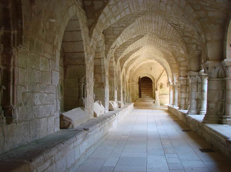 Cloitre de l'Abbaye de Nieul