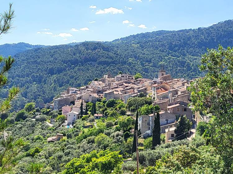 Le village de Claviers dans le Haut-Var