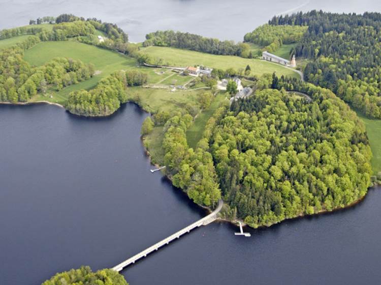 Lac de Vassilière