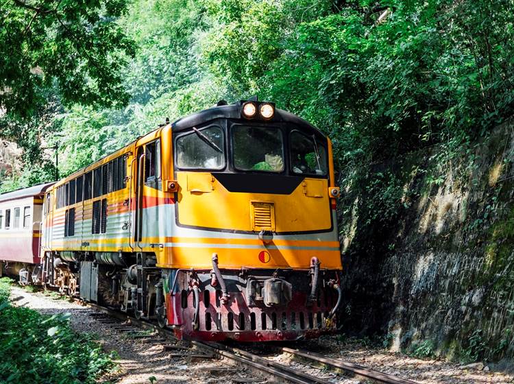Vieux train en Thaïlande