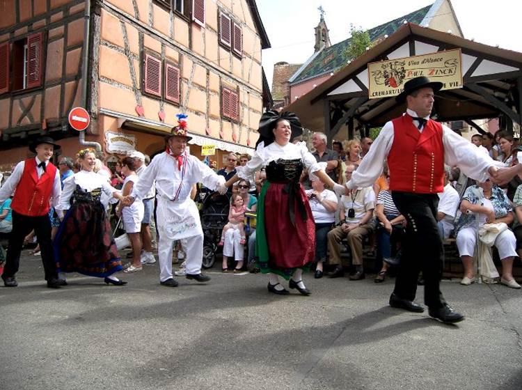 Groupe folklorique Alsacien "La Vogésia" de COLMAR