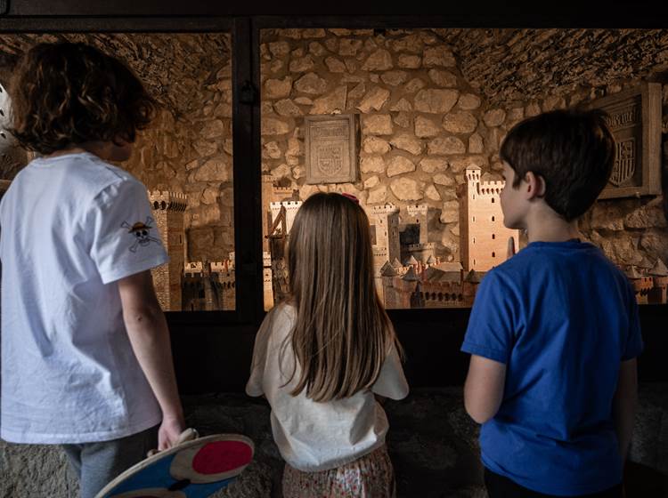 Maquettes de Châteaux proche de Lourdes