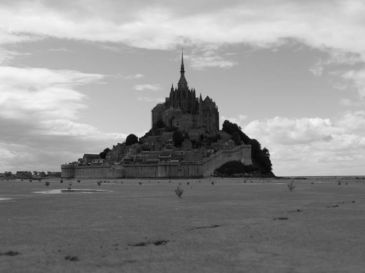 Le MONT SAINT MICHEL A 54  km de DINAN