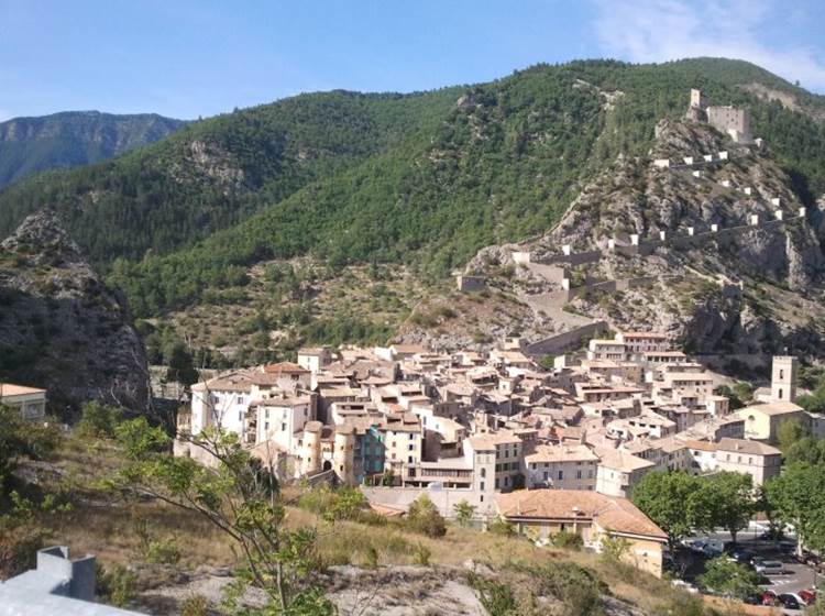 Entrevaux