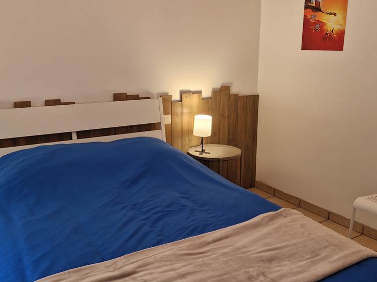 Chambre lit 140