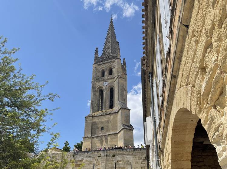 Nid Cosy Bordeaux - Église monolithe