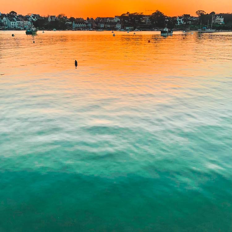 La rivière de l'Odet et la vue sur le petit Port de Sainte-Marine-photo-page