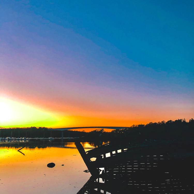 Coucher de soleil sur l'Odet et le pont de Cornouaille entre Bénodet et Sainte-Marine-photo-page