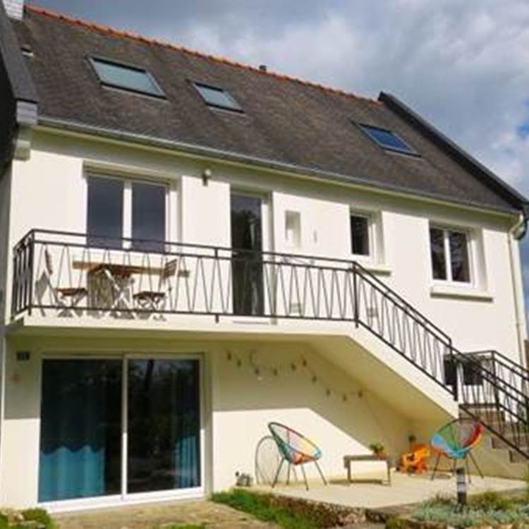 Maison de vacances pet friendly à Caurel – randonnées au départ de la location