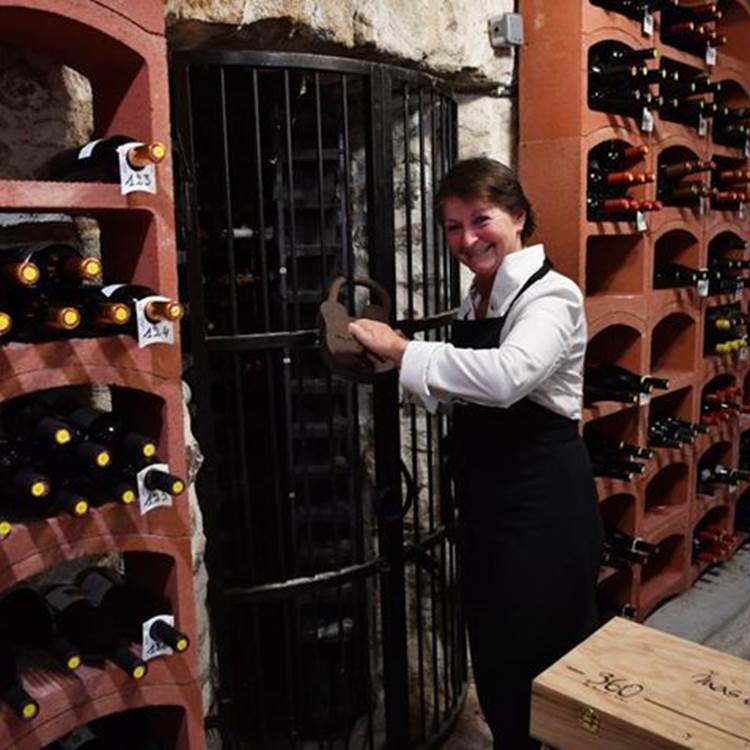 La Cave du Ranch des Lacs renferme quelques pépites, demandez la clé à Françoise-photo-page