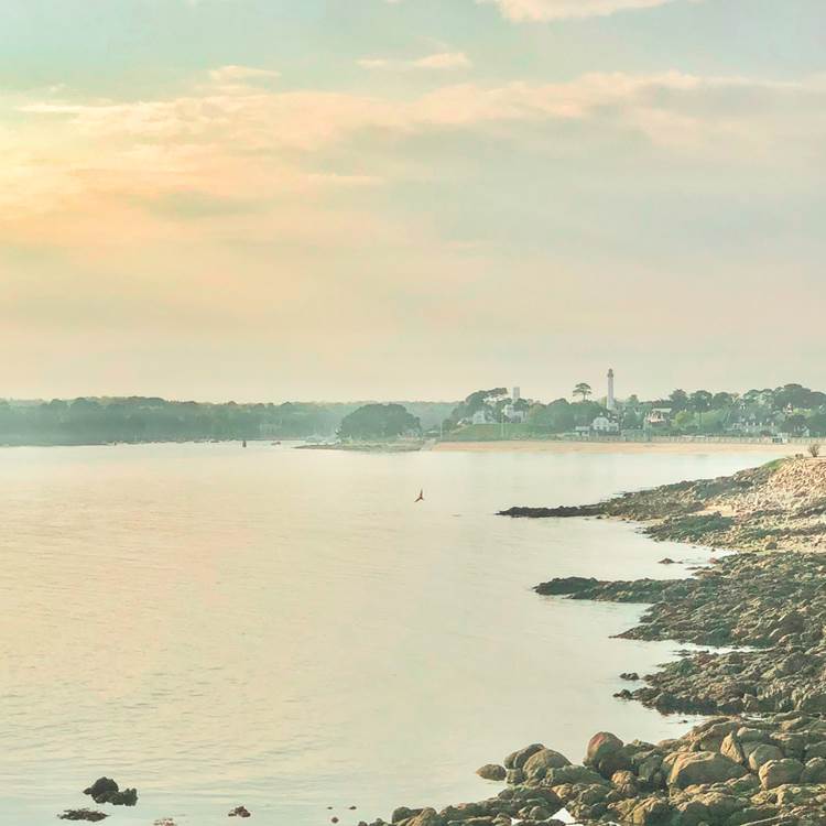 La corniche et la vue sur la grande plage du Trez Bénodet-photo-page