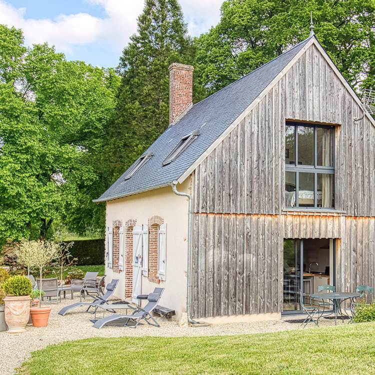 suite-de-l-atelier-avec-living-la-verrerie-d-ivoy-photo-page