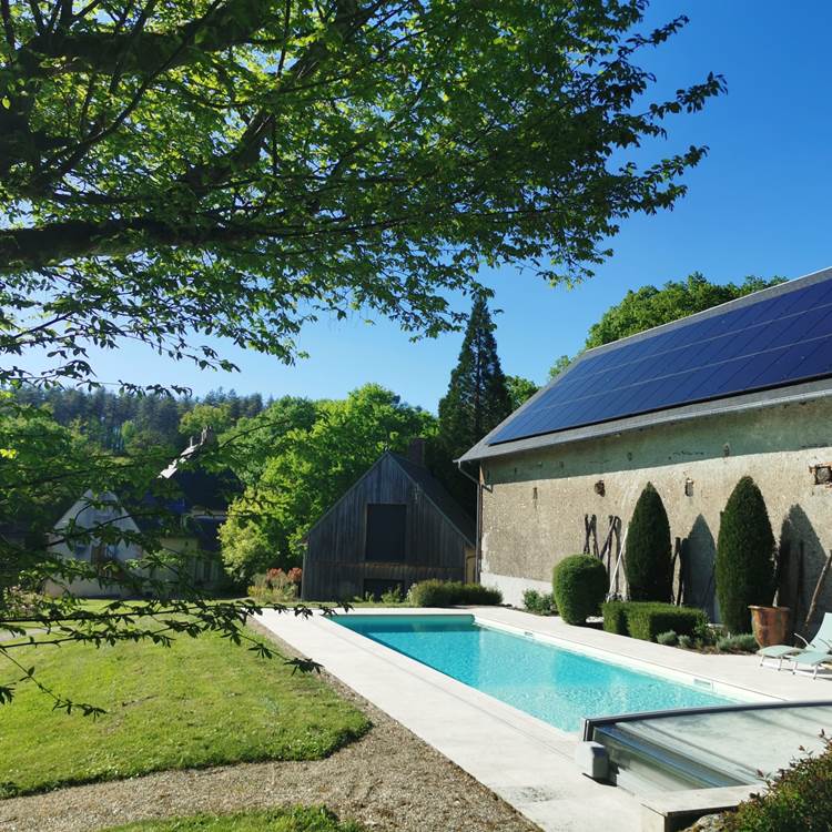 piscine extérieure chauffée-photo-news