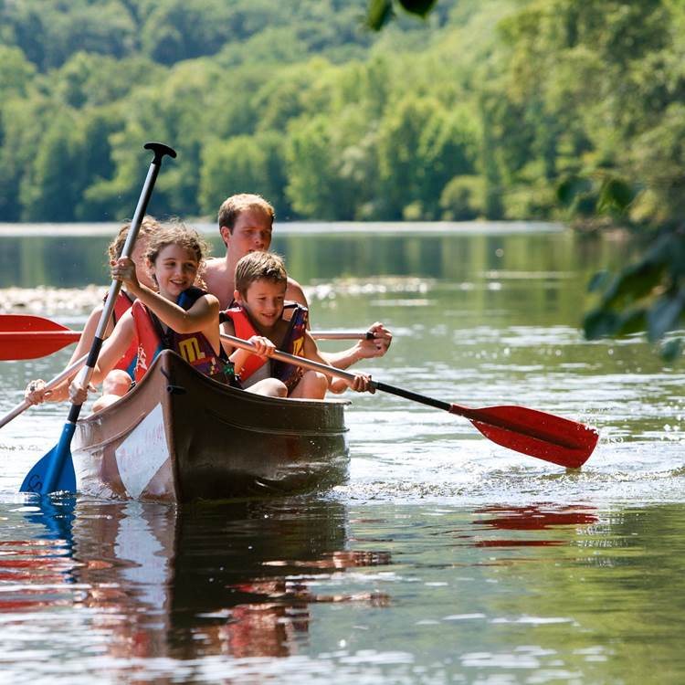 24 - Canoe en famille sur la Dordogne - -® Lot Tourisme - Pierre Soissons-photo-page