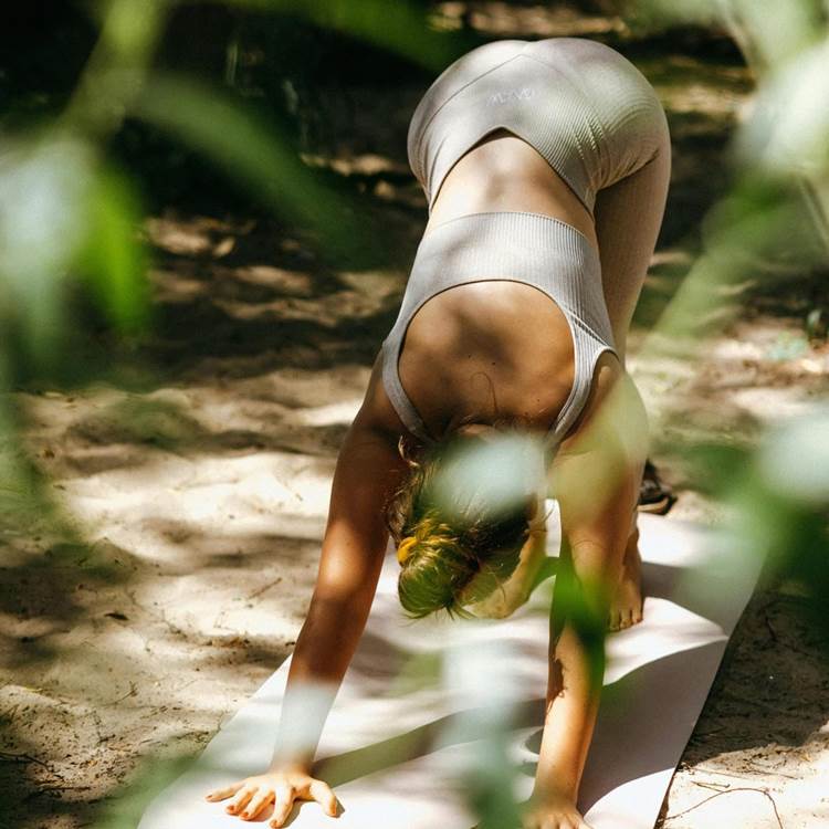 Yoga sous le chant des oiseaux-photo-page