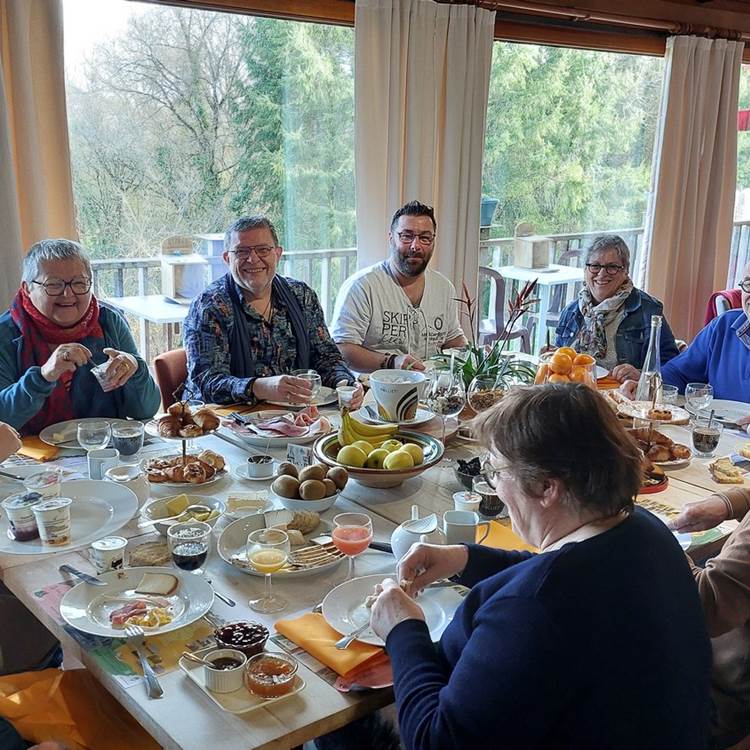 Séjour Tribu - être ensemble au Ranch des Lacs lieu de Vie-photo-news