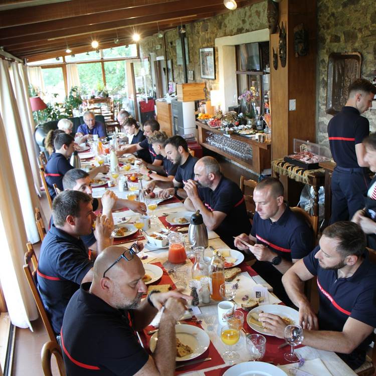 Journée Nationale du Petit Déjeuner2022 avec le SDIS87 au Ranch des Lacs-photo-page