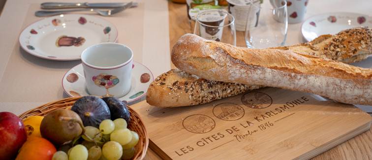 gite-de-la-karlsmuhle-services-petit-dejeuner-01