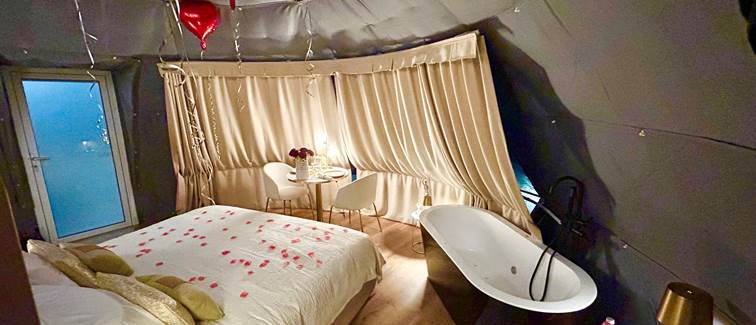 Nuit ultra romantique pour demande en mariage, anniversaire, évènement