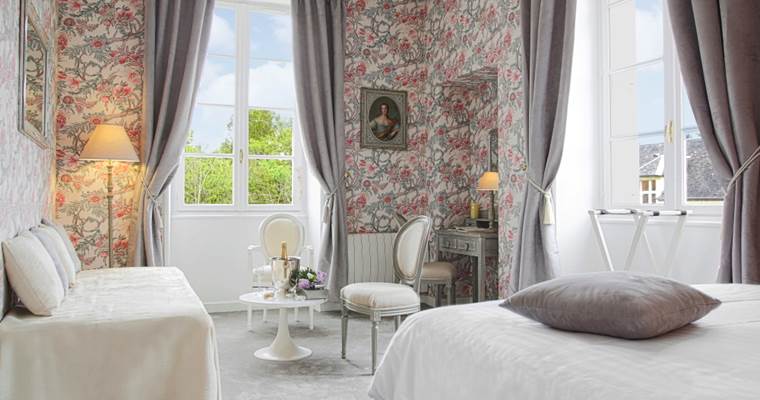 Chambre Pivoine château 3 de 2 à 4 personnes - 1er étage