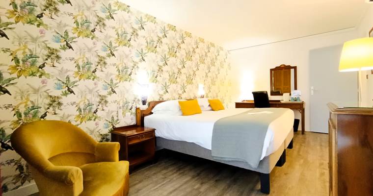 Chambre double avec petit balcon