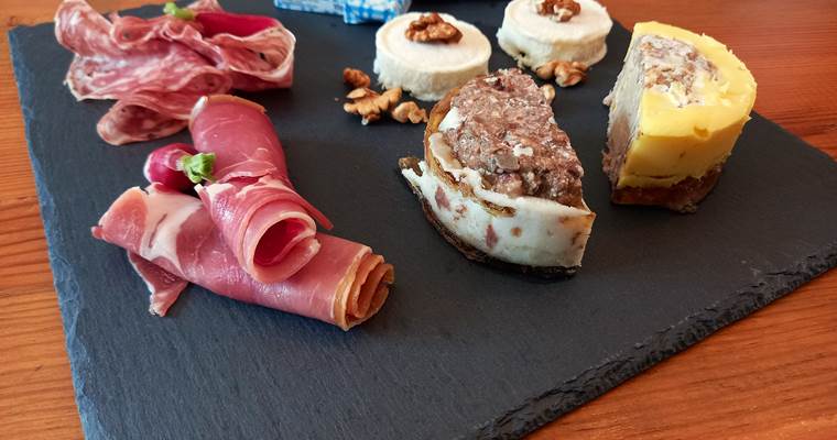Planche de charcuterie pour 2 personnes